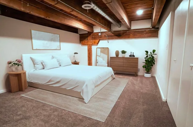 Private room in quiet North Berkeley home