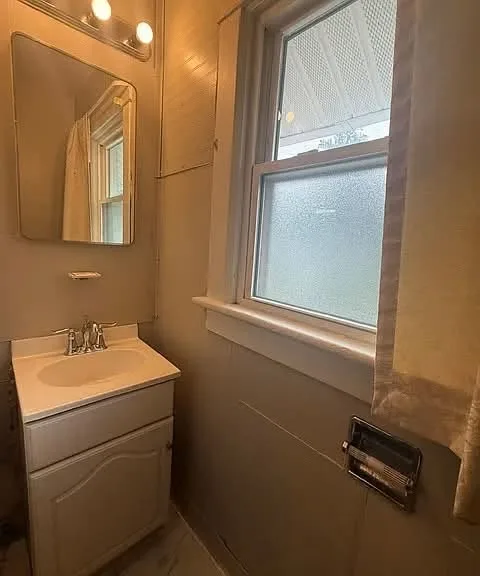 Spacious room in West Village apartment