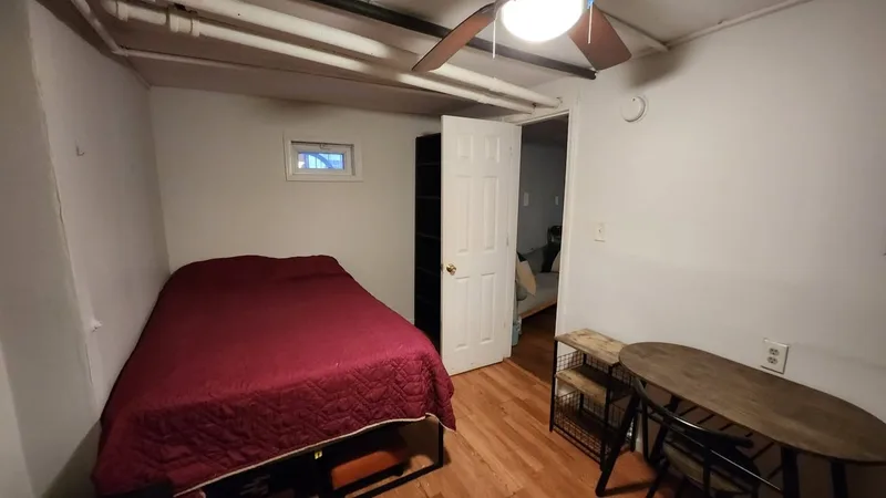 Cosy room in Canton