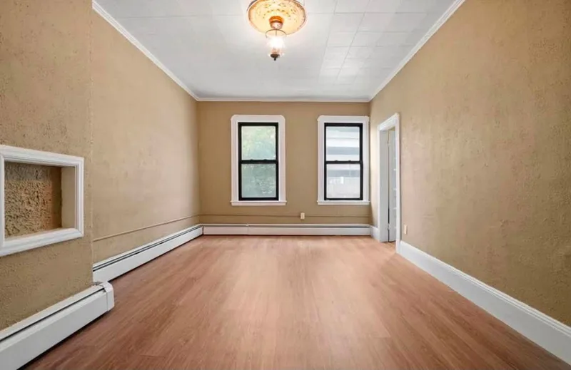 Shared room in the Short North for fall