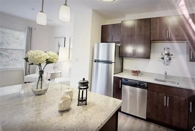 Cozy room in Ukrainian Village