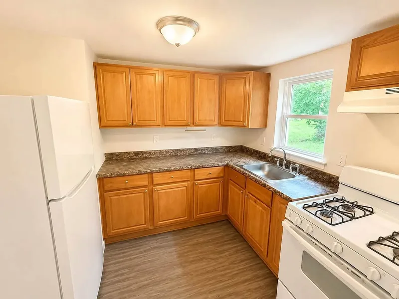 Private room in Blacksburg downtown, $800/mo