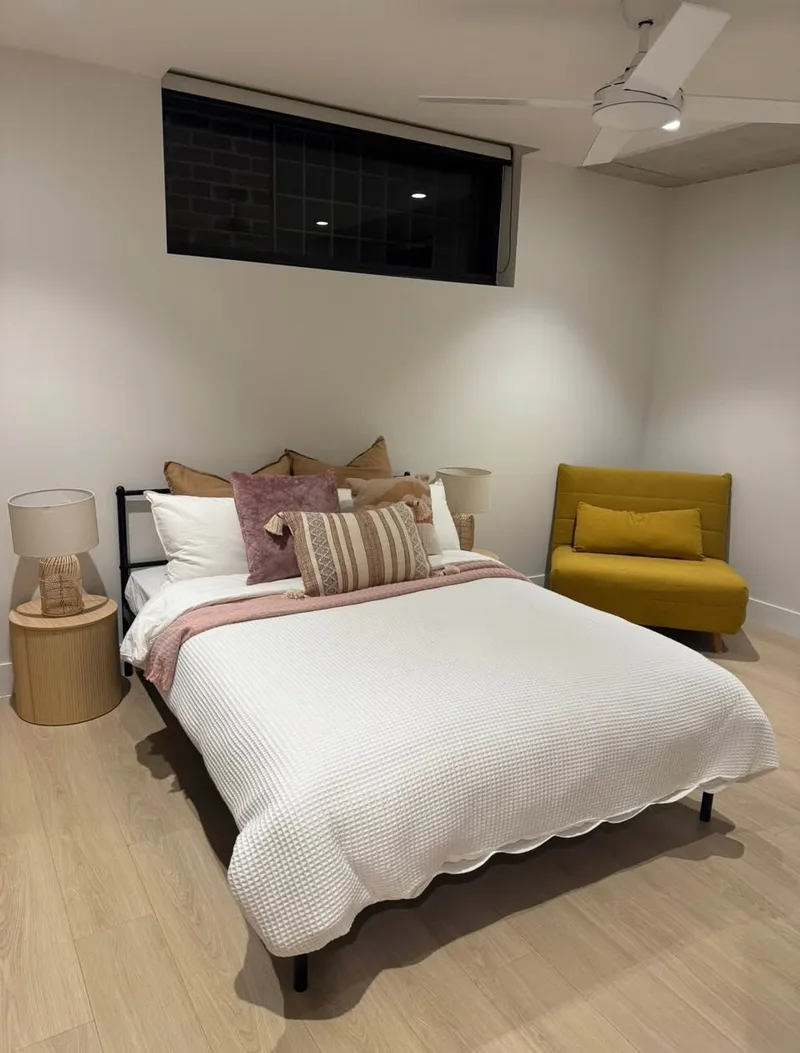 Shared room in Chauncey Hill near campus