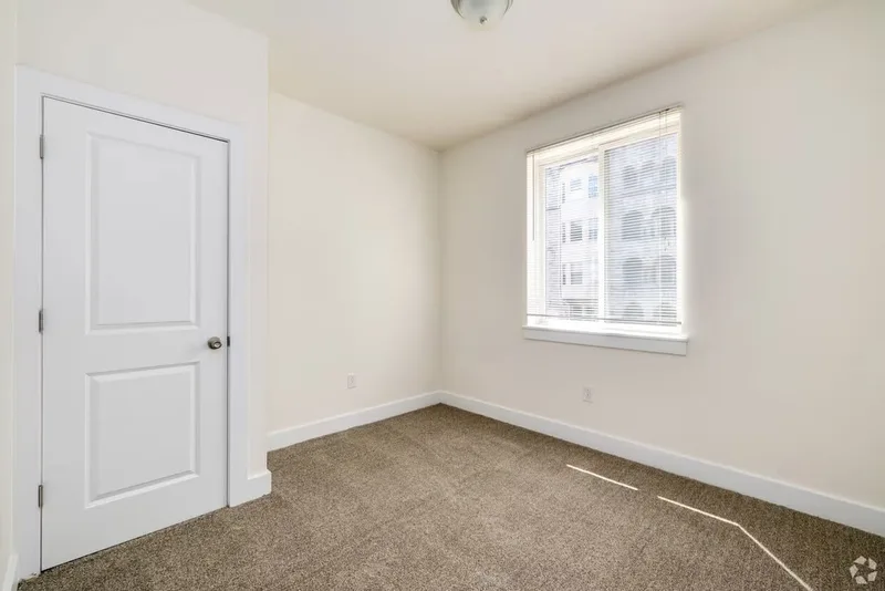 Private room near UIUC