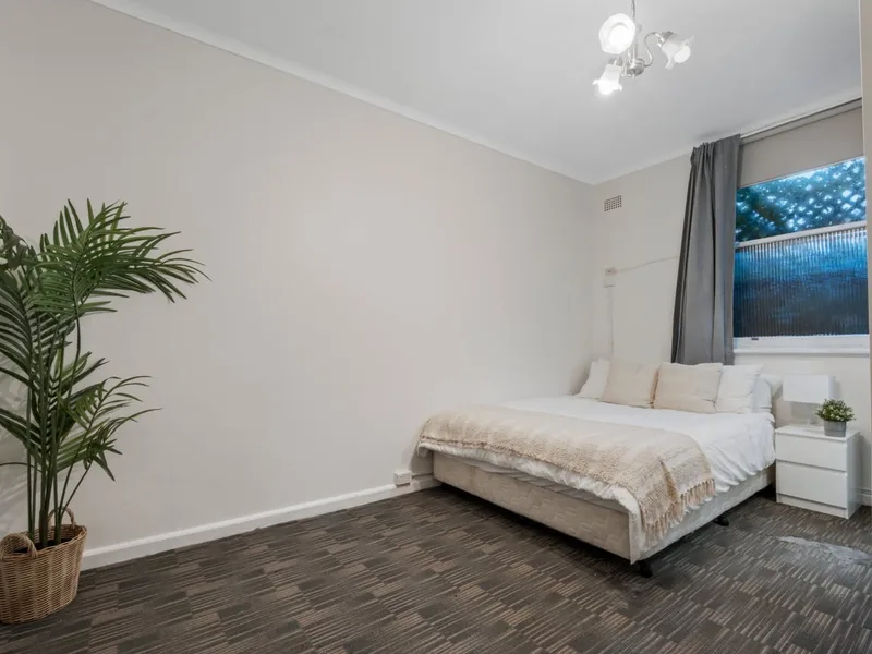 Room for Rent in Ultimo