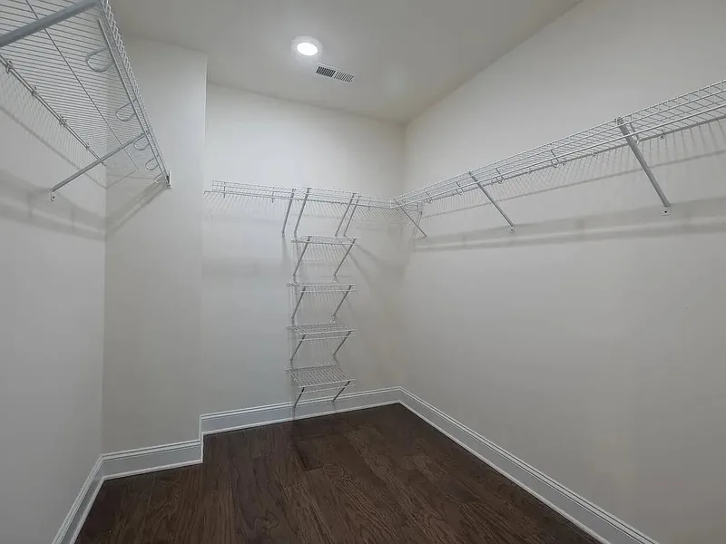 Private room in 2BR Ithaca apartment