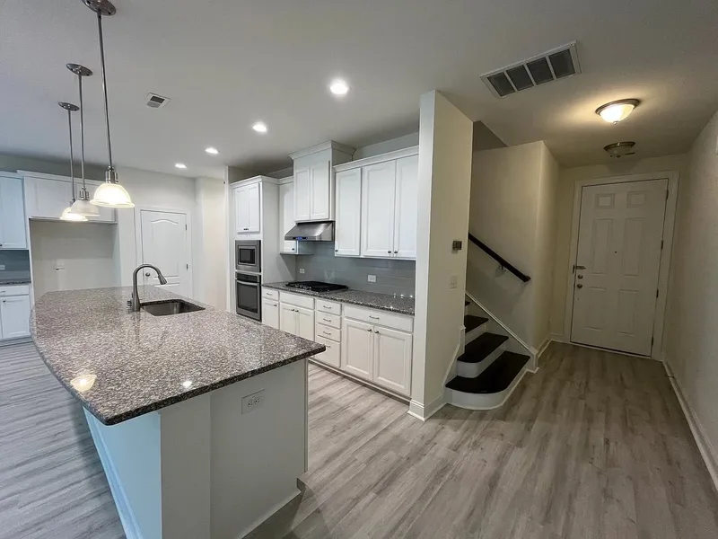 Private room in 2BR Ithaca apartment