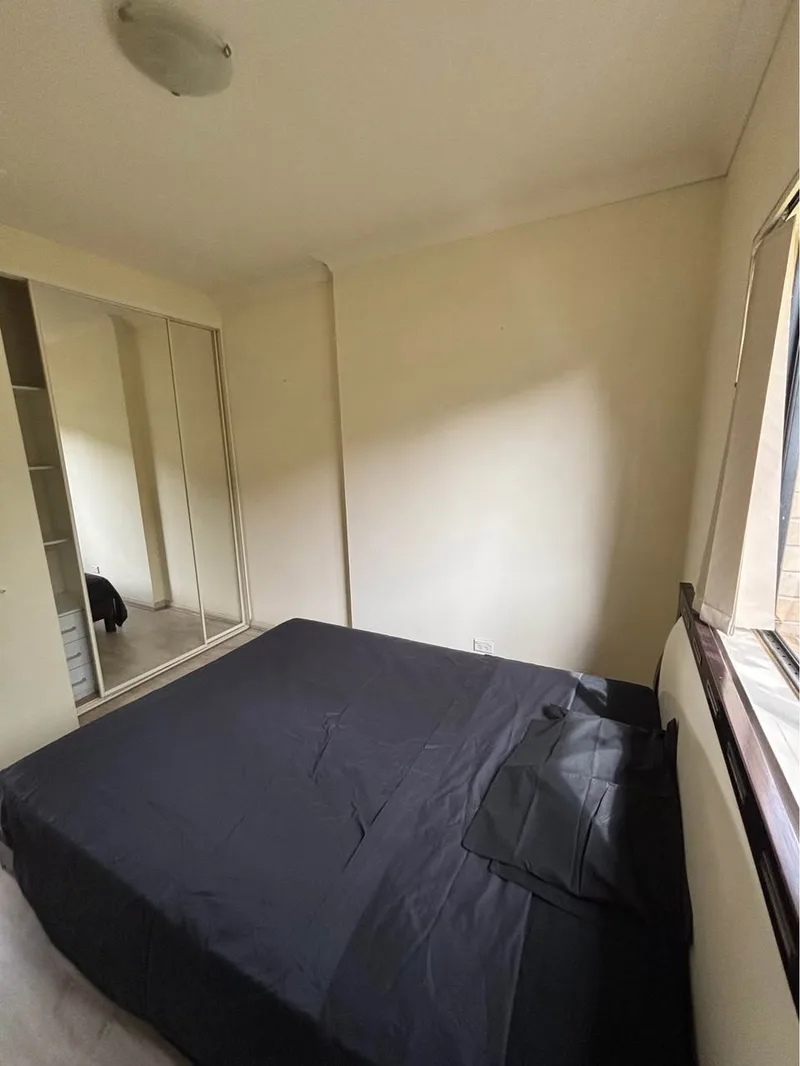 Private room in Dinkytown near UofM