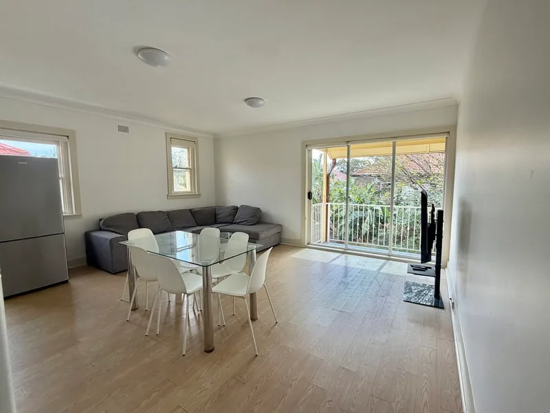 Furnished veg-only room near Collegetown