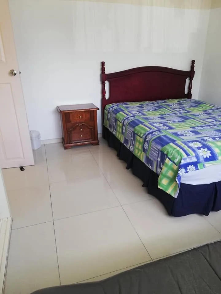 Room for rent in College Park