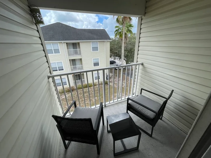 Private room for rent near campus