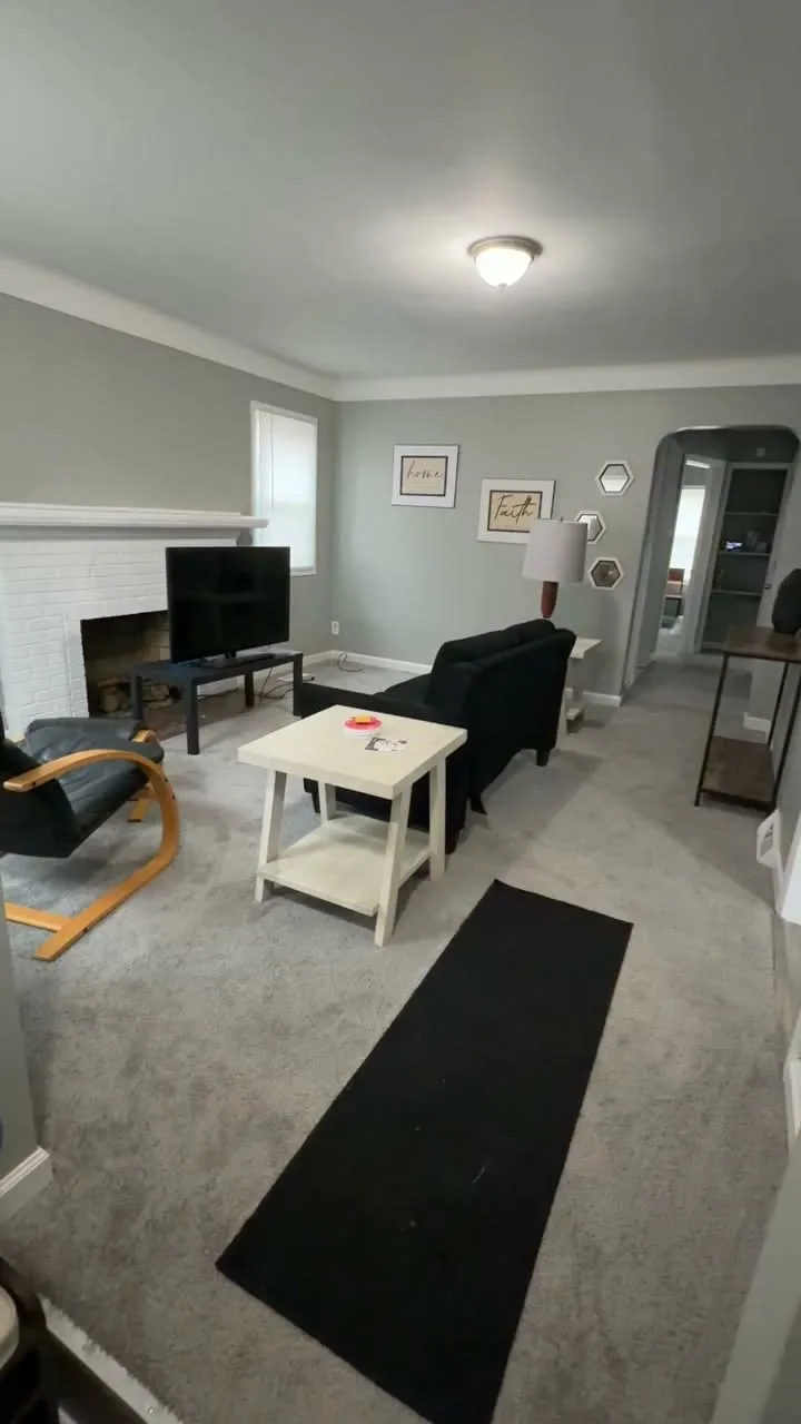 Cozy room near university