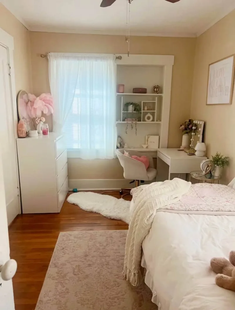 Furnished room in Collegetown, Ithaca