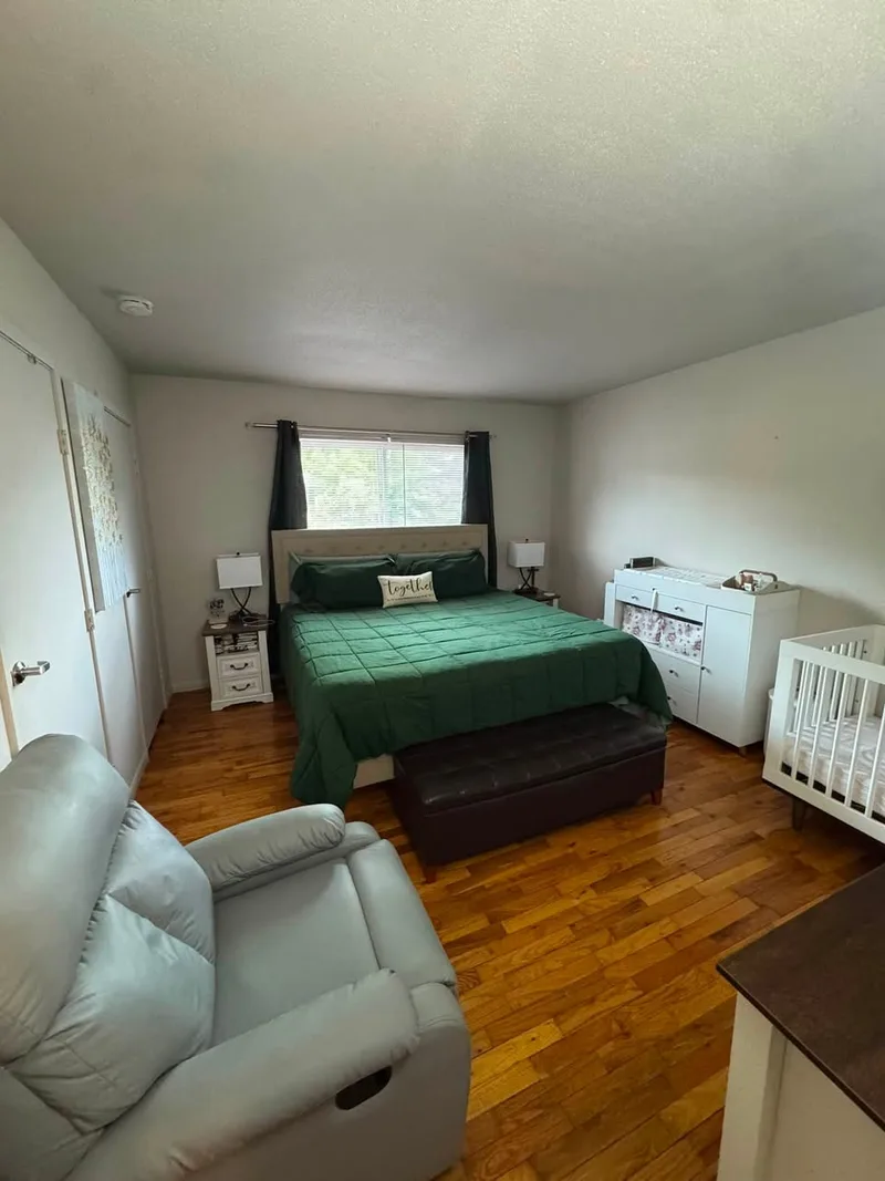 Clean room in Box Hill share house