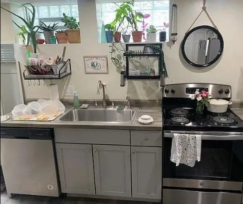 Furnished room in Back Bay