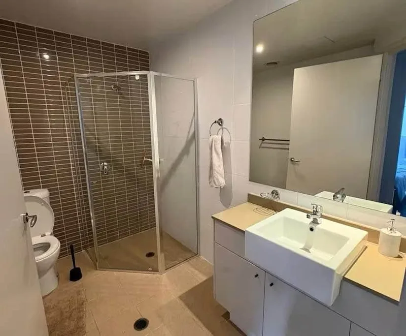 Room for rent in nice house