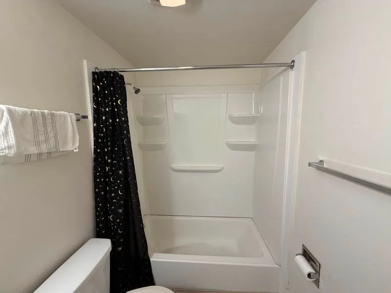 Cozy room near USC