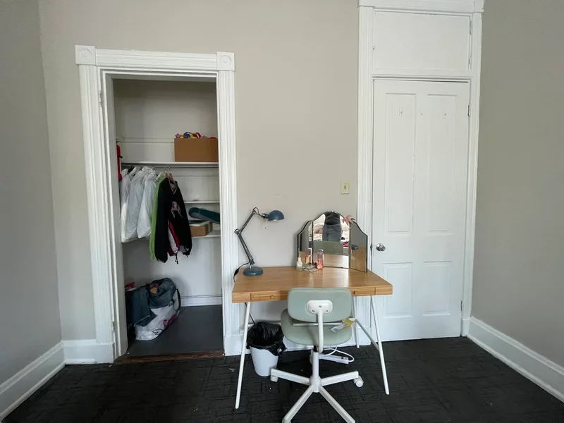 Cute shared room in Westwood