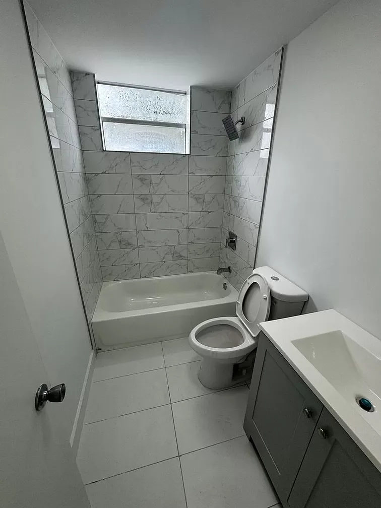 Single room in Miami, FL