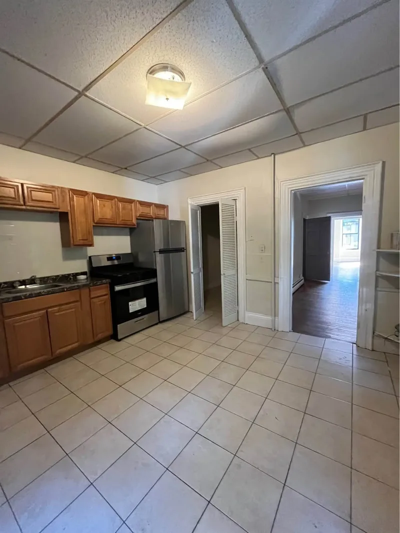 Private room in State College, furnished, near campus
