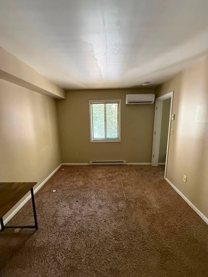Private room in Clintonville
