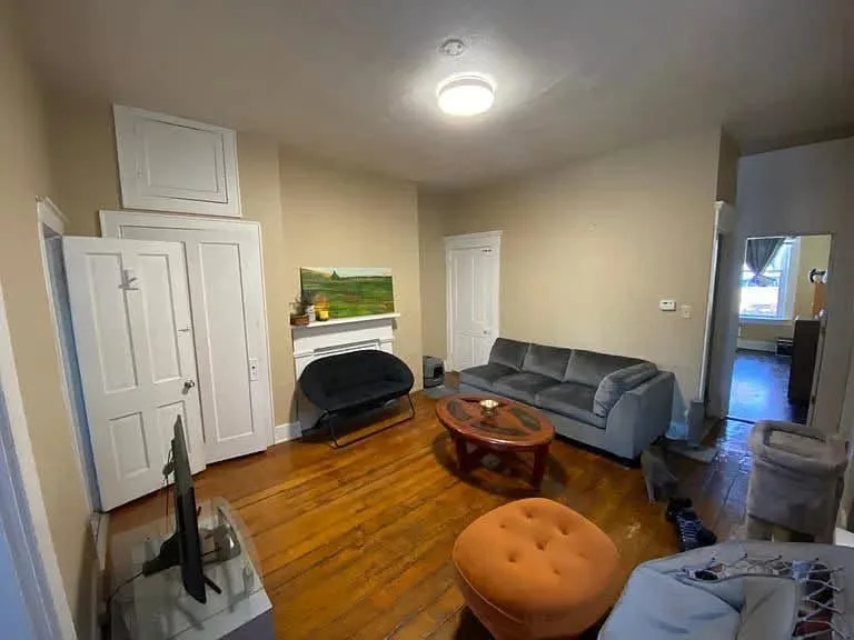 Private room in nice 3br house near UTSA