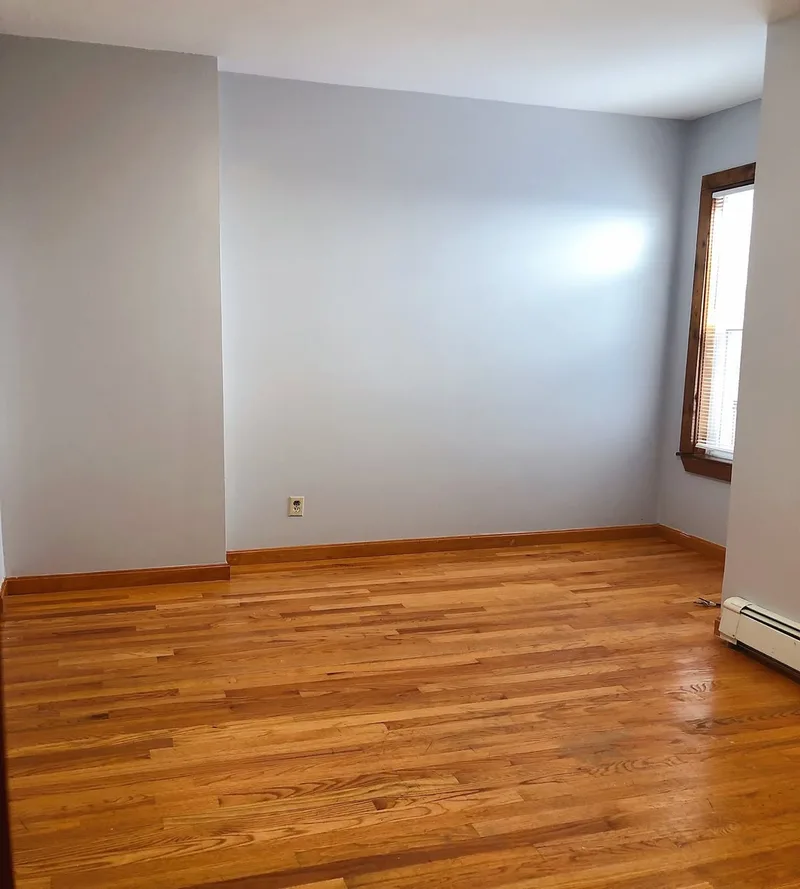 Room for rent in a 2BR apartment