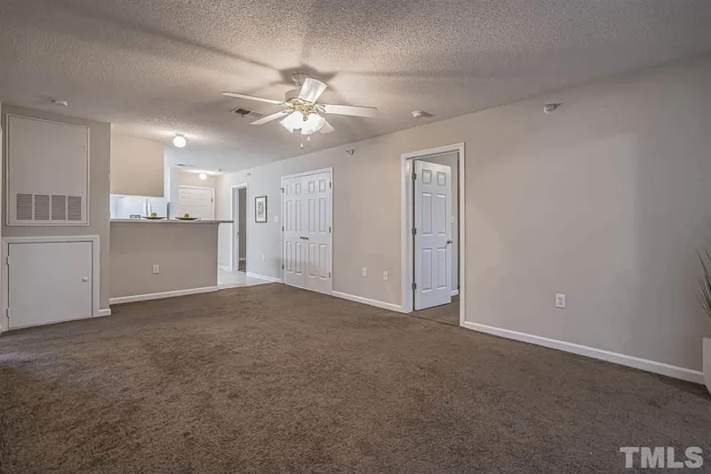 Cozy room near university