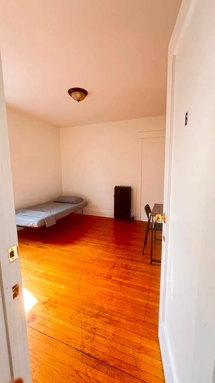 Private room in Footscray for a veg guy