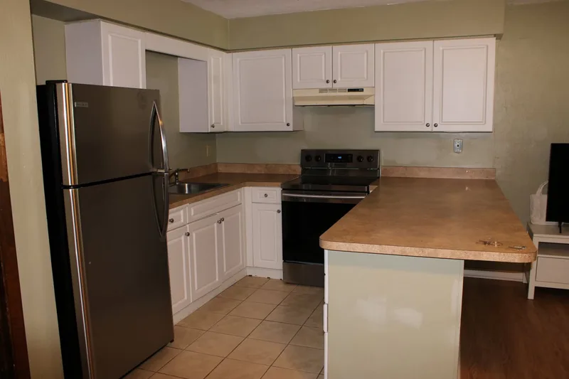 Room in Kelvin Grove