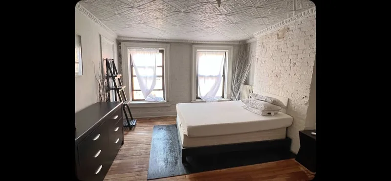 Spacious 2BR near UB campus!