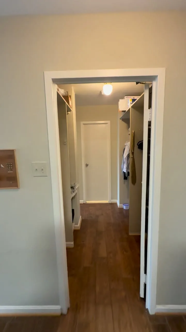 Cozy room in 3BR house near UVA, great for grad students