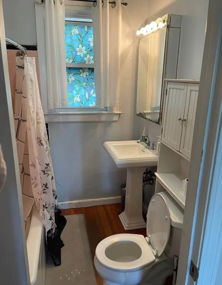 Shared room in South Congress