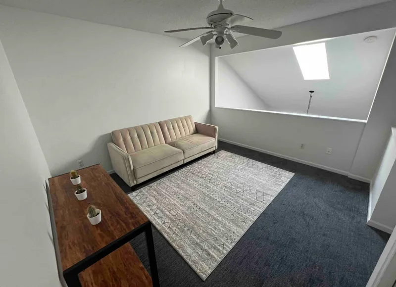 Private room in North Campus Champaign