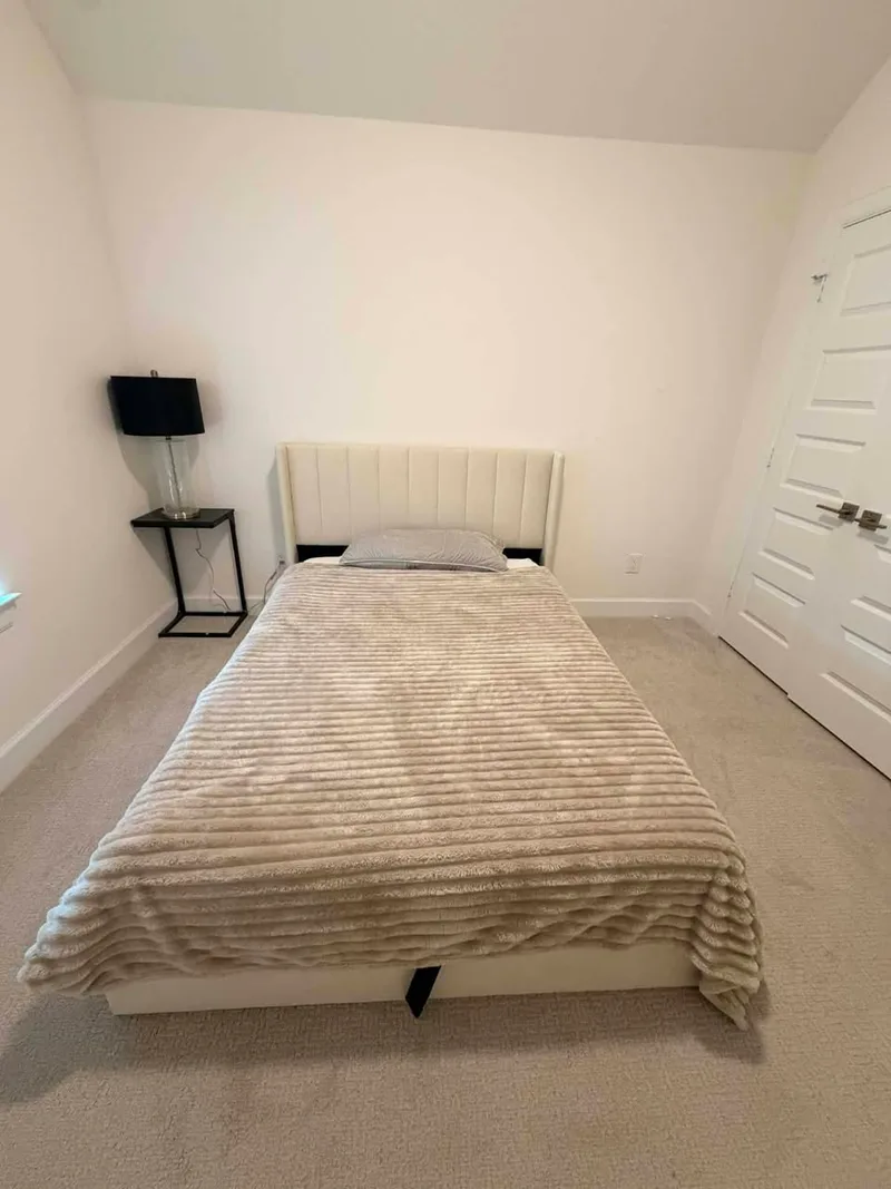 Private room in East Village brownstone