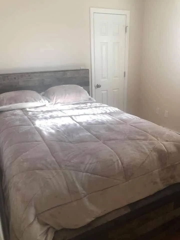 Private room near NYU, furnished
