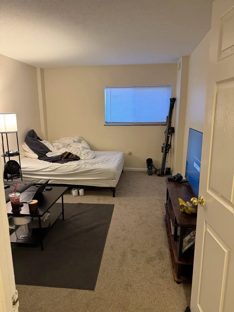 Private room in University Hill 3BR, $900/mo
