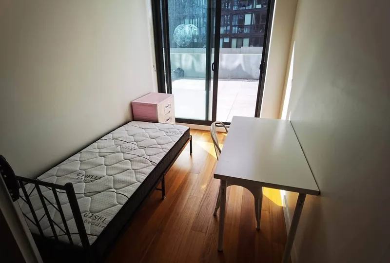 Private room in Amherst duplex