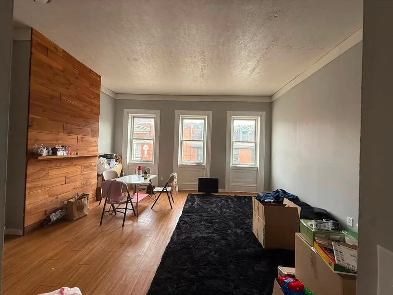 Sunny private room near NYU