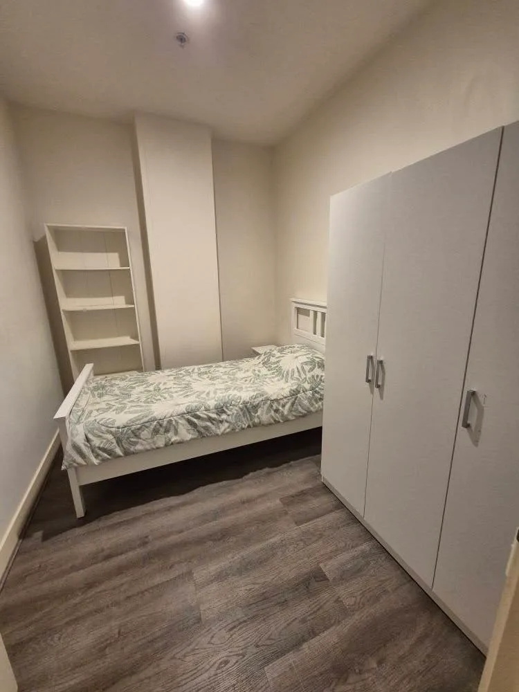 Shared room in Fenway