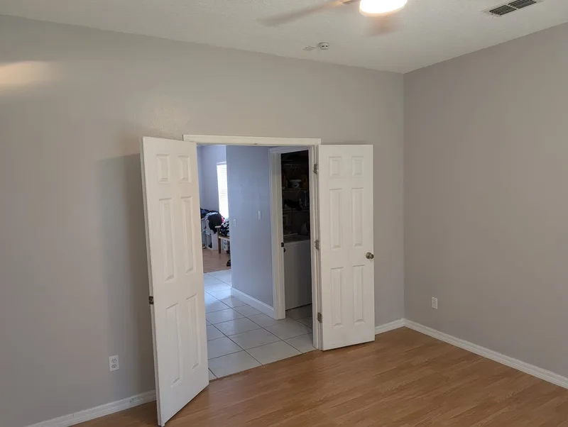 Private room in Kensington house share