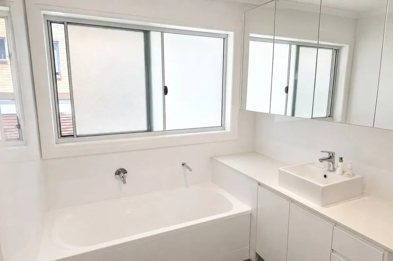 Private room in Maple Heights near IU