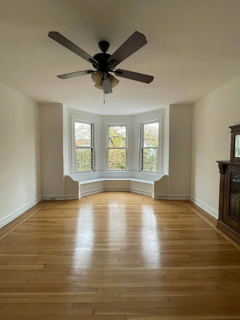 Private room in Varsity Lakes house